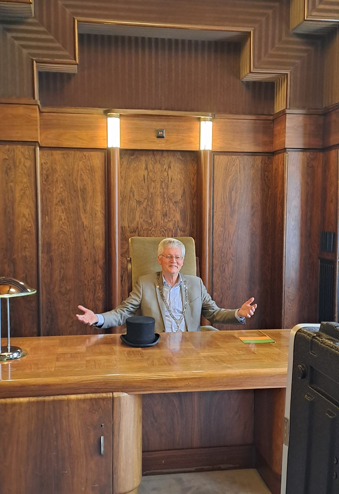 Burgemeester Weterings bij zijn afscheid